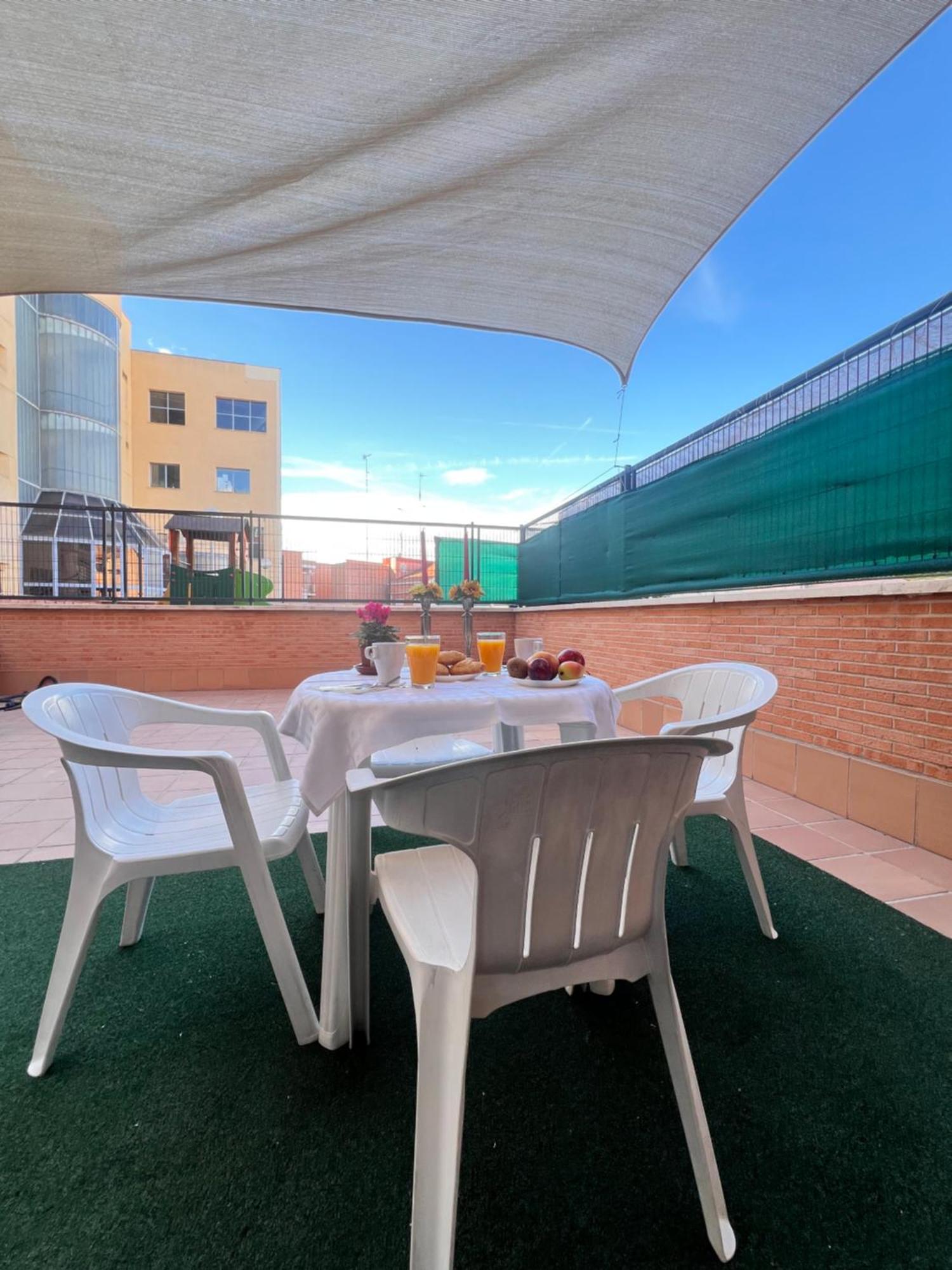Fabuloso Apartamento Completo Centro Ciudad Mostoles Exterior photo