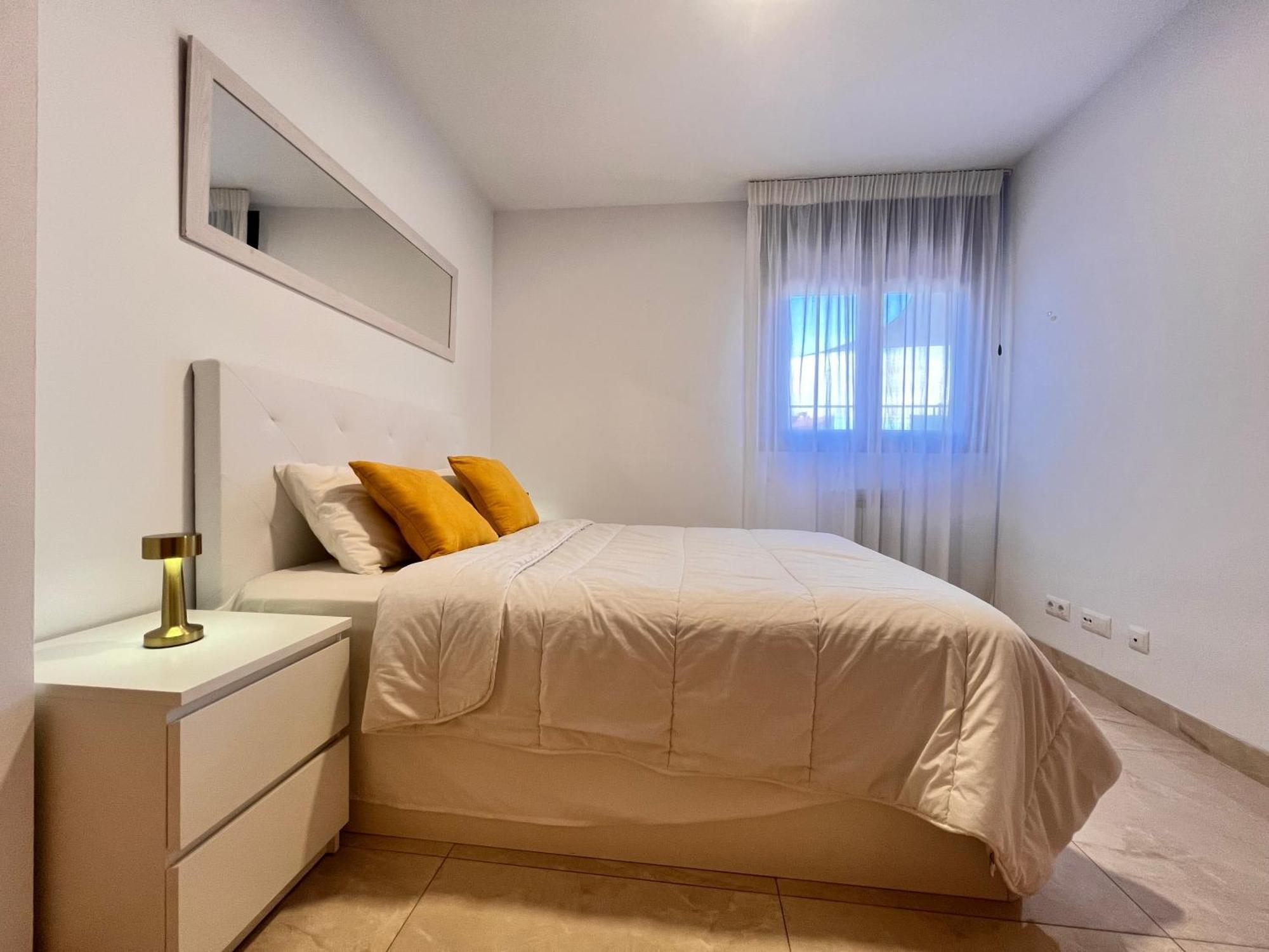 Fabuloso Apartamento Completo Centro Ciudad Mostoles Exterior photo