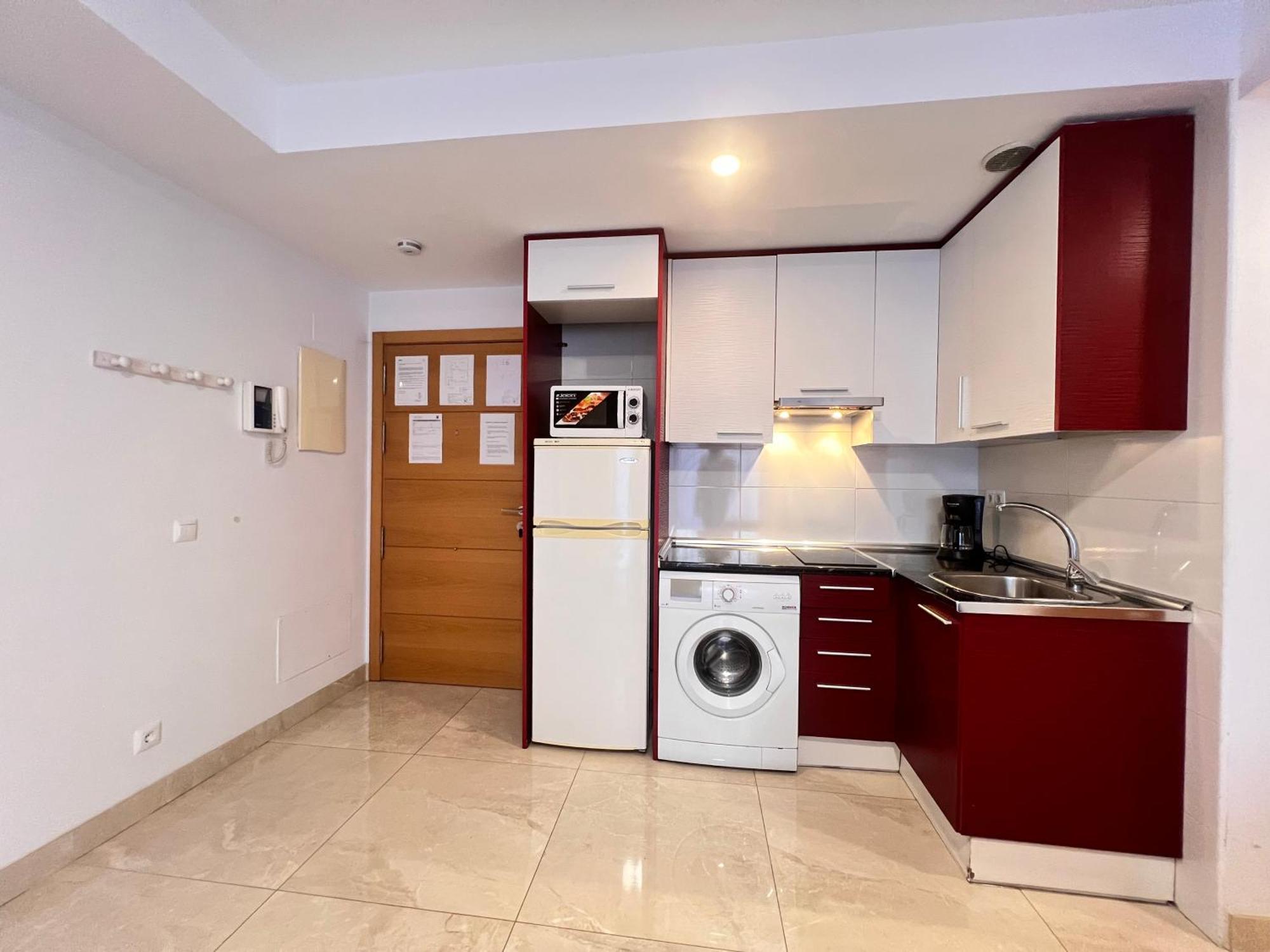 Fabuloso Apartamento Completo Centro Ciudad Mostoles Exterior photo