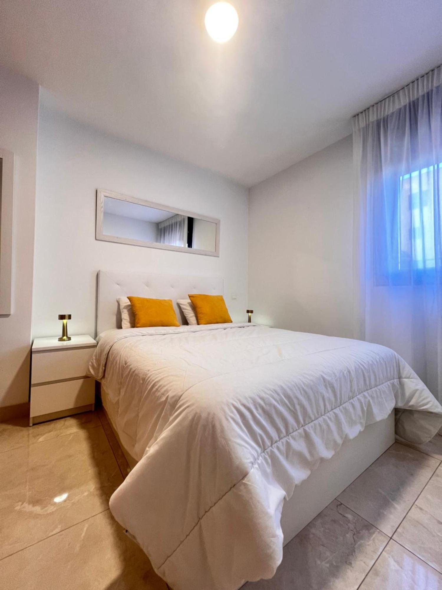 Fabuloso Apartamento Completo Centro Ciudad Mostoles Exterior photo